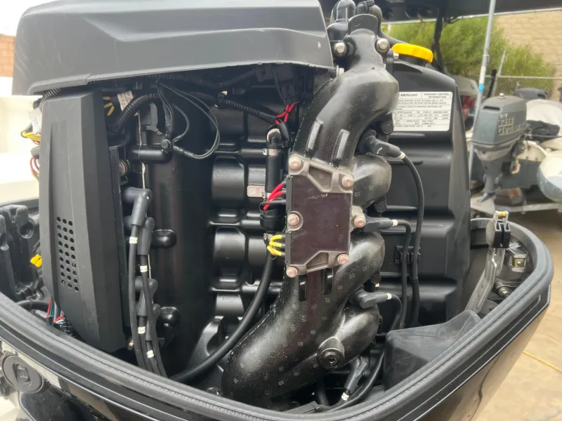 Slide: The Image of Bayliner Element F16 2017 - 18