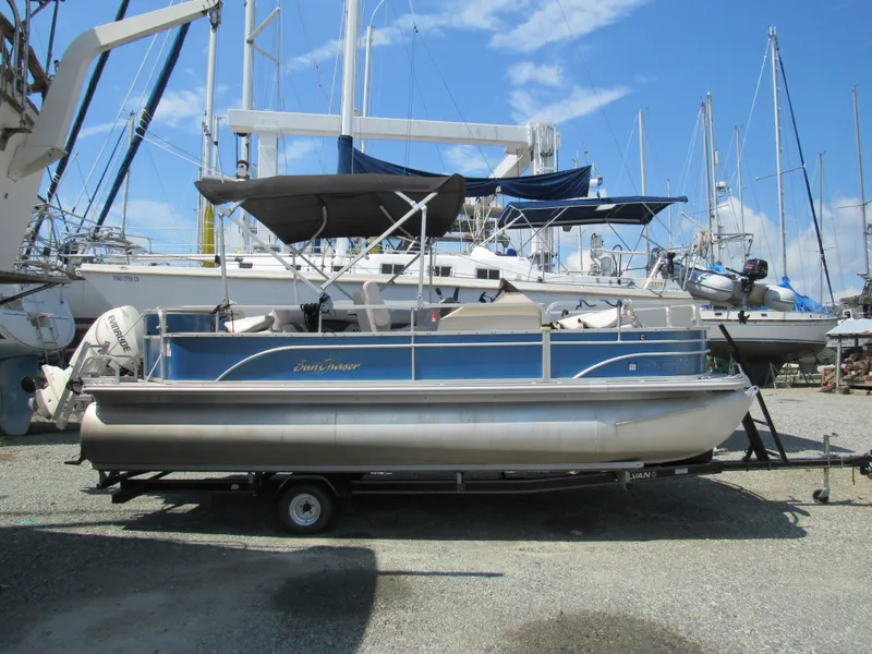 The Image of Main Listing Photo - 0