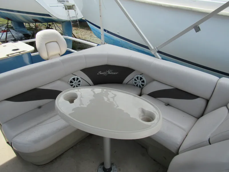 Slide: The Image of SunChaser Classic Fish 8520 4-PT 2017 - 11