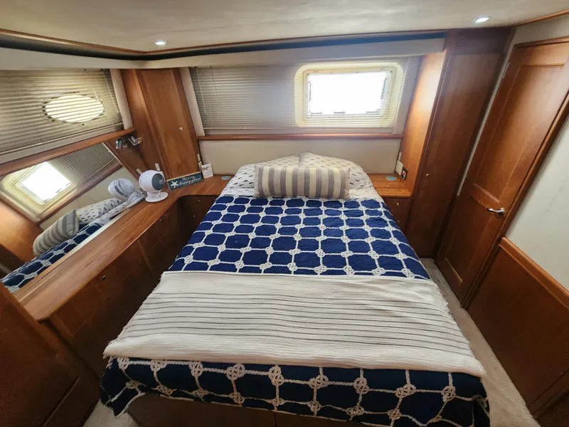 Slide: The Image of Silverton 453 Motor Yacht 2000 - 57