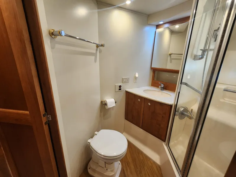 Slide: The Image of Silverton 453 Motor Yacht 2000 - 71