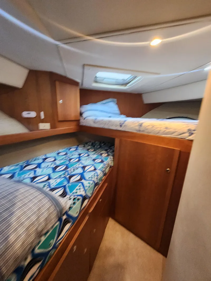 Slide: The Image of Silverton 453 Motor Yacht 2000 - 77