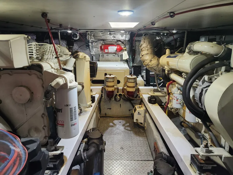 Slide: The Image of Silverton 453 Motor Yacht 2000 - 78