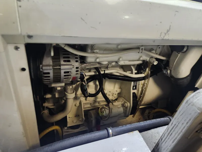 Slide: The Image of Silverton 453 Motor Yacht 2000 - 80