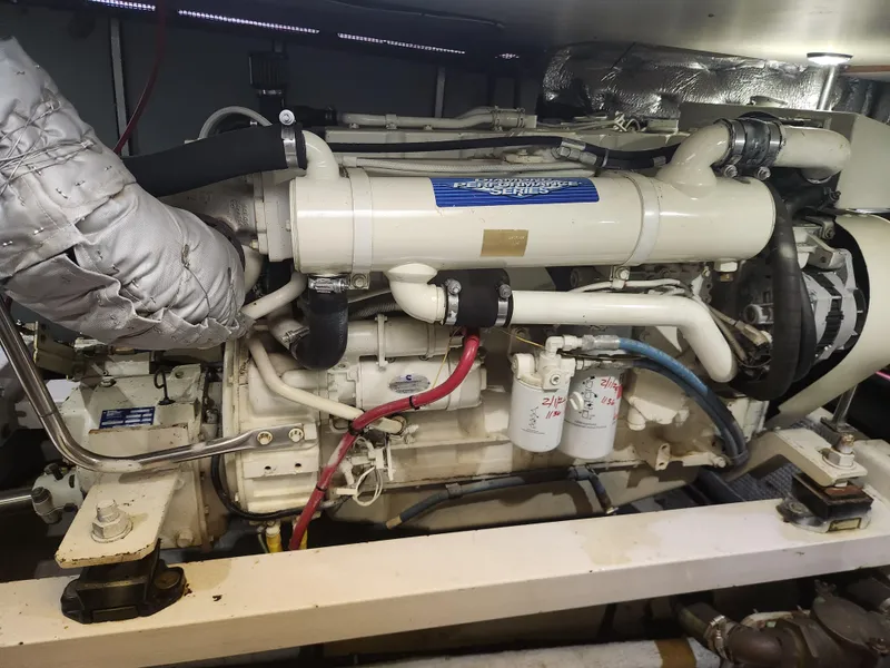 Slide: The Image of Silverton 453 Motor Yacht 2000 - 85