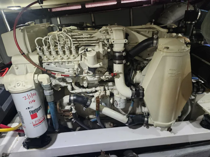 Slide: The Image of Silverton 453 Motor Yacht 2000 - 89