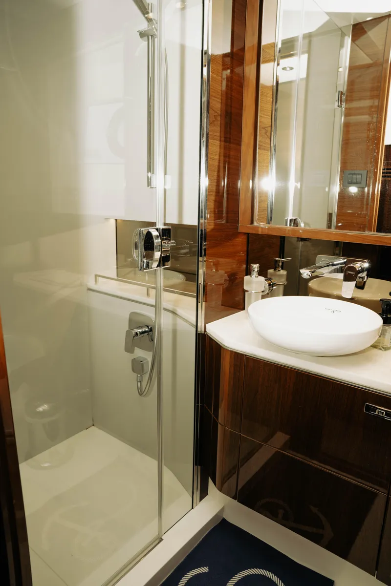 Slide: The Image of Princess S62 2020 - 65