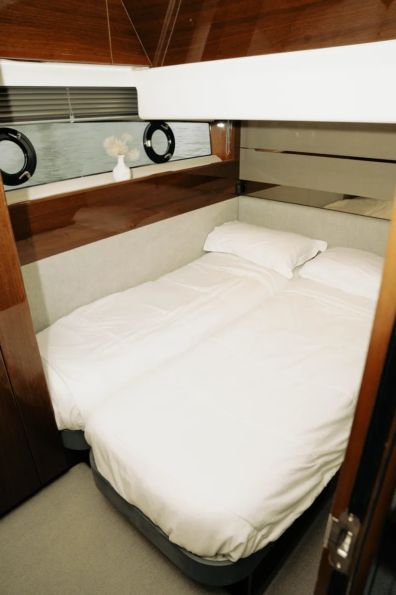 Slide: The Image of Princess S62 2020 - 68