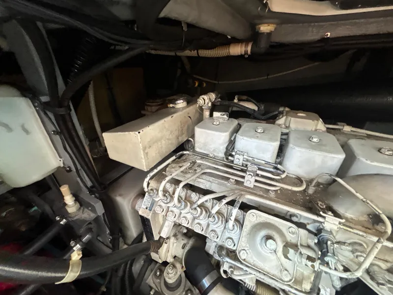 Slide: The Image of Sea Ray 440 Sundancer 1993 - 75