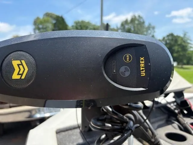 Slide: The Image of Trolling motor control panel on 2024 Tracker Pro Team 195 TXW Tournament Edition boat. - 4