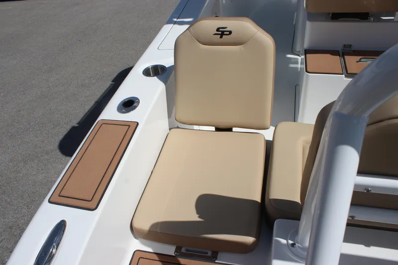 Slide: The Image of Sea Pro 245 Sandbar 2026 - 51