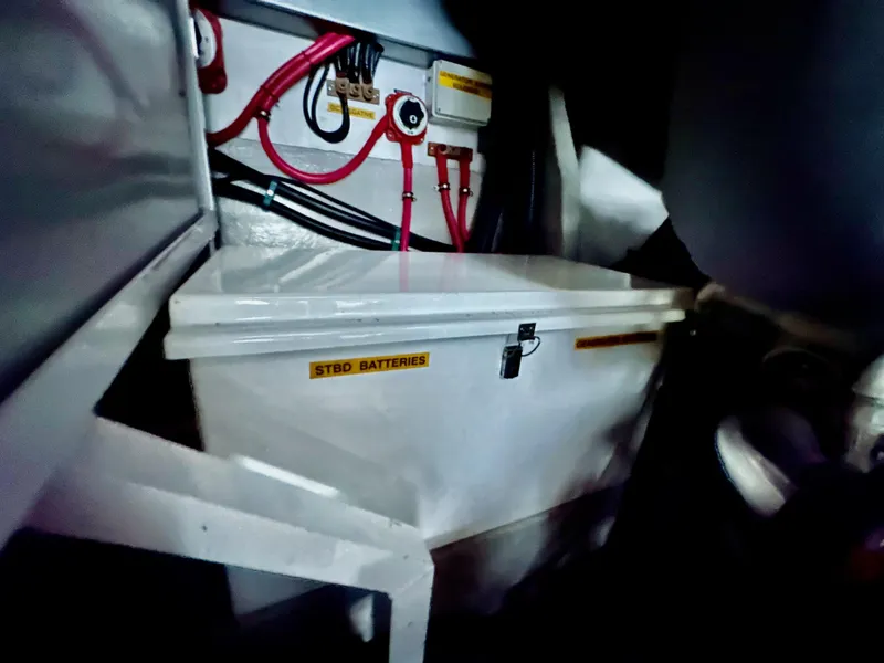 Slide: The Image of Sunseeker Predator 60 2000 - 130