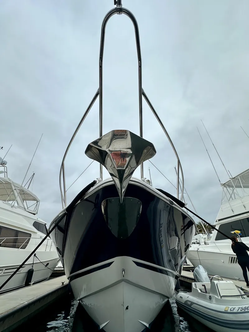 Slide: The Image of Sunseeker Predator 60 2000 - 133