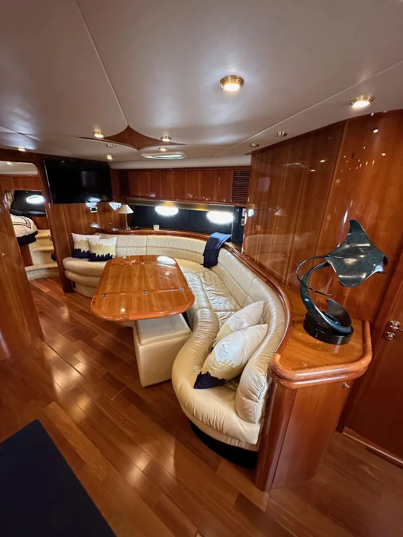 Slide: The Image of Sunseeker Predator 60 2000 - 91