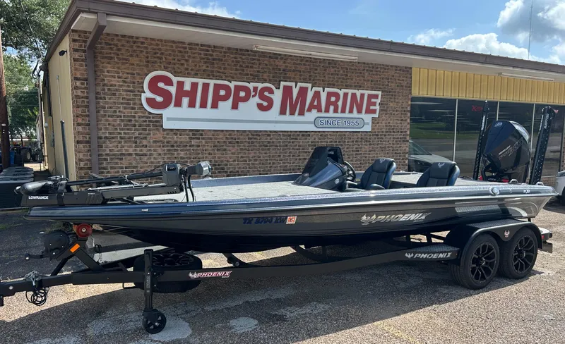 The Image of 2024 Phoenix 21 XE boat at Shipp's Marine dealership. - 0