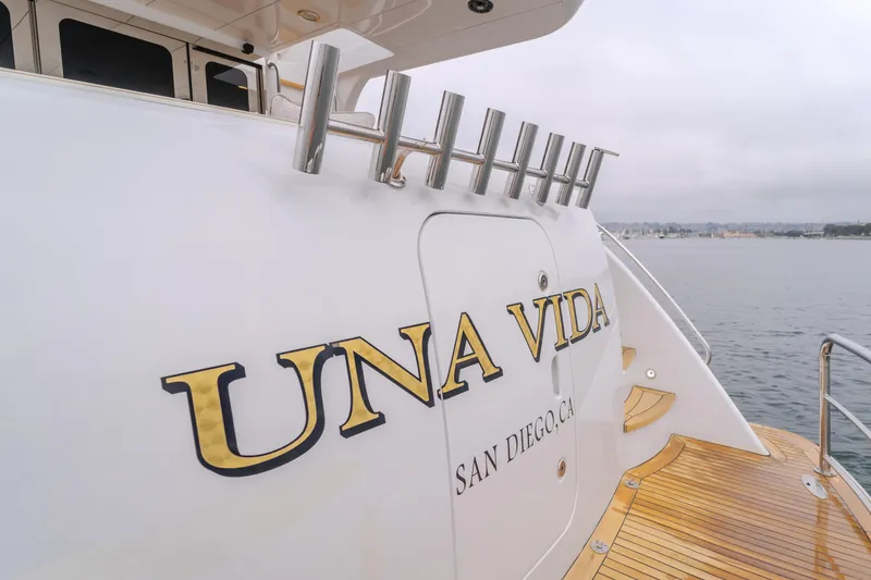 Slide: The Image of 2007 Hatteras 64 Motor Yacht, "Una Vida," docked in San Diego, CA. - 41