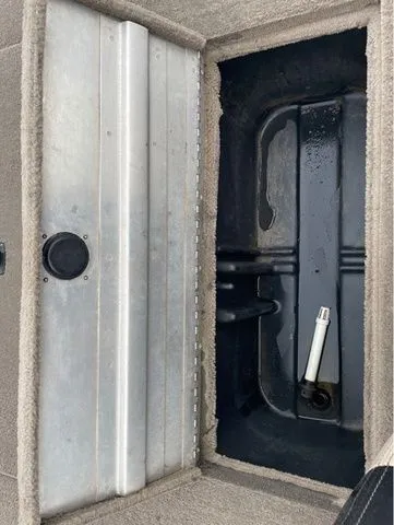 Slide: The Image of Tracker Pro Team 165 2003 - 19