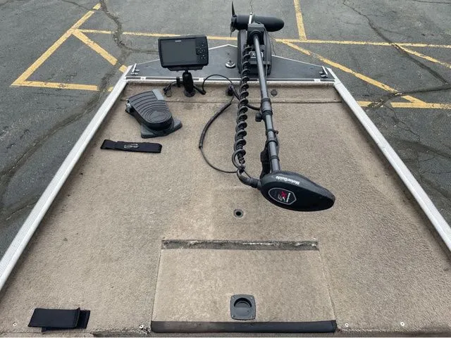 Slide: The Image of Tracker Pro Team 165 2003 - 21