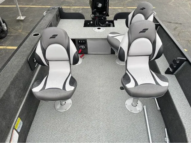 Slide: The Image of Starweld Spark 16 T 2019 - 14