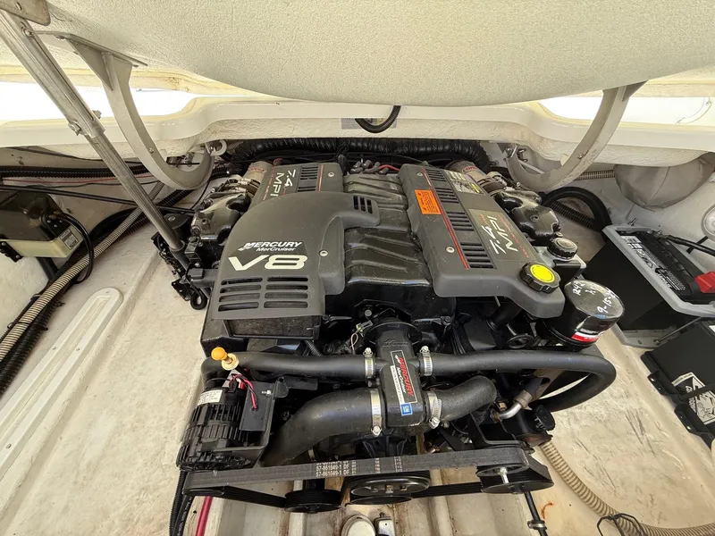 Slide: The Image of 2001 Formula F-260 boat engine, Mercury MerCruiser V8, in a clean engine compartment. - 28