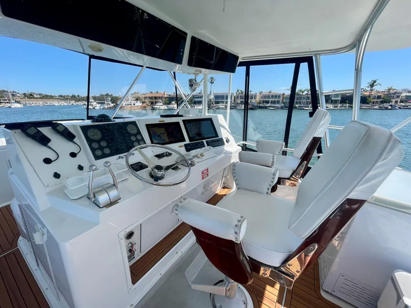 Slide: The Image of Viking 50 Convertible 1998 - 101