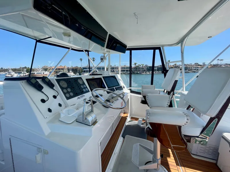 Slide: The Image of Viking 50 Convertible 1998 - 105