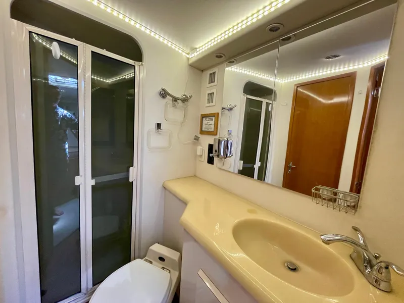 Slide: The Image of Viking 50 Convertible 1998 - 56