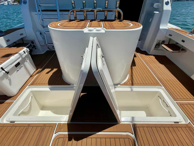 Slide: The Image of Viking 50 Convertible 1998 - 68