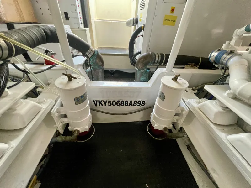 Slide: The Image of Viking 50 Convertible 1998 - 86