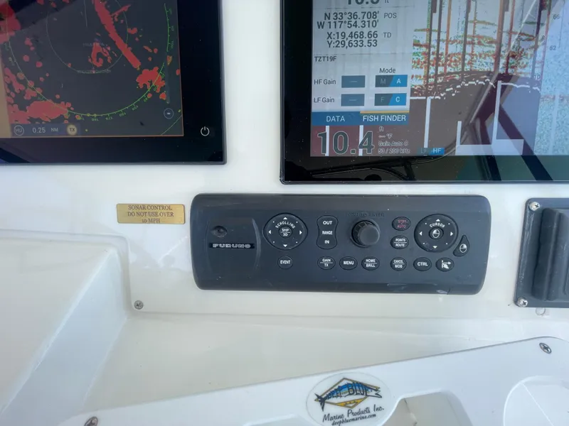 Slide: The Image of Viking 50 Convertible 1998 - 97