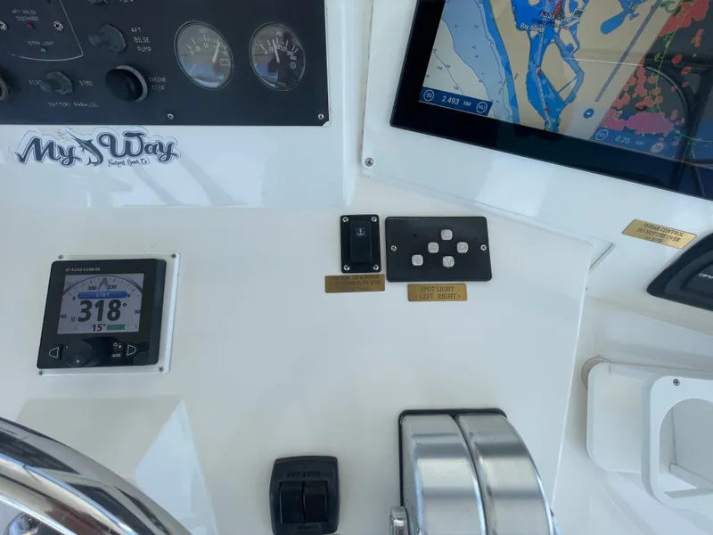 Slide: The Image of Viking 50 Convertible 1998 - 99