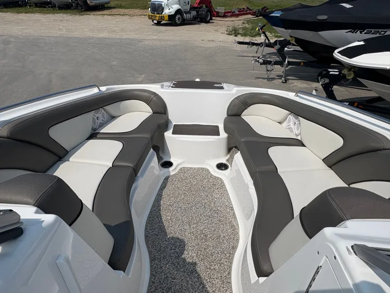 Slide: The Image of Yamaha 242 Limited 2011 - 12