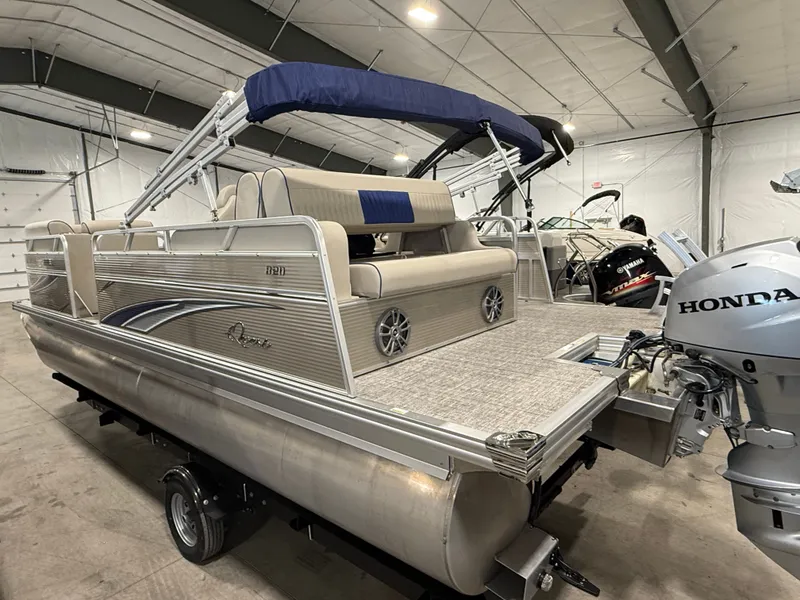 Slide: The Image of Qwest LS 820 Splash Pad 2021 - 2