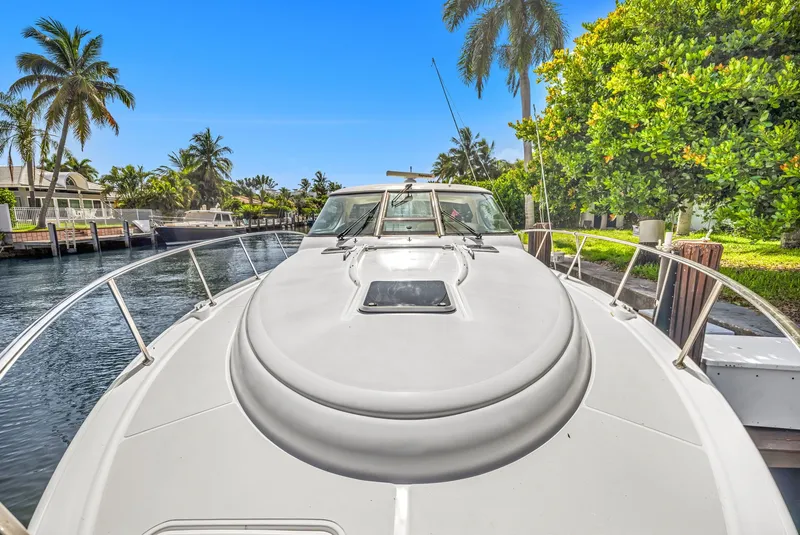 Slide: The Image of Tiara 4300 Sovran 2008 - 18