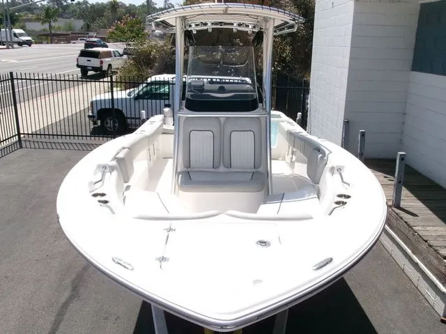 Slide: The Image of Sea Fox 228 Commander 2019 - 24