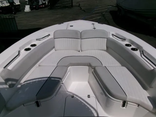 Slide: The Image of Sea Fox 228 Commander 2019 - 7