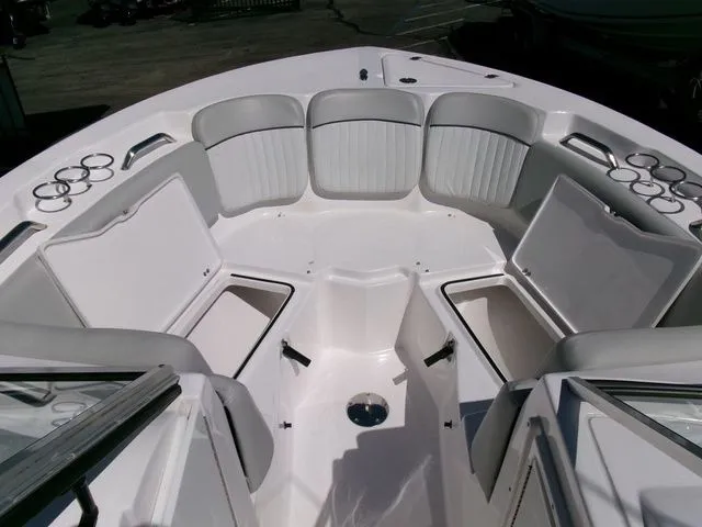 Slide: The Image of Sea Fox 226 Traveler 2022 - 13