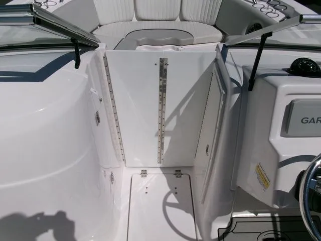 Slide: The Image of Sea Fox 226 Traveler 2022 - 18