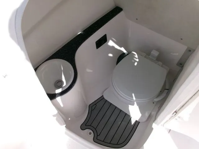 Slide: The Image of Sea Fox 226 Traveler 2022 - 22