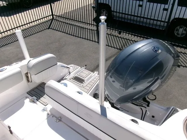 Slide: The Image of Sea Fox 226 Traveler 2022 - 28