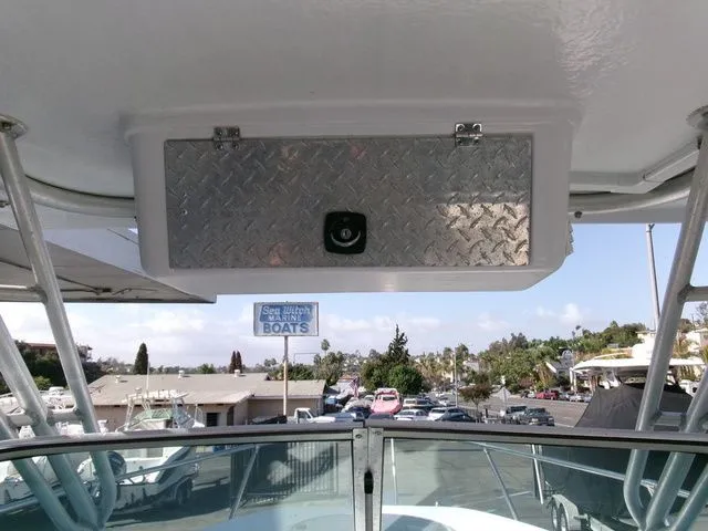 Slide: The Image of Seaswirl 2600WA 1999 - 15