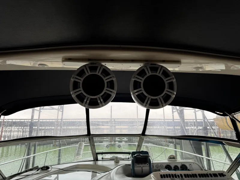 Slide: The Image of Sea Ray Sundancer 400 1997 - 57