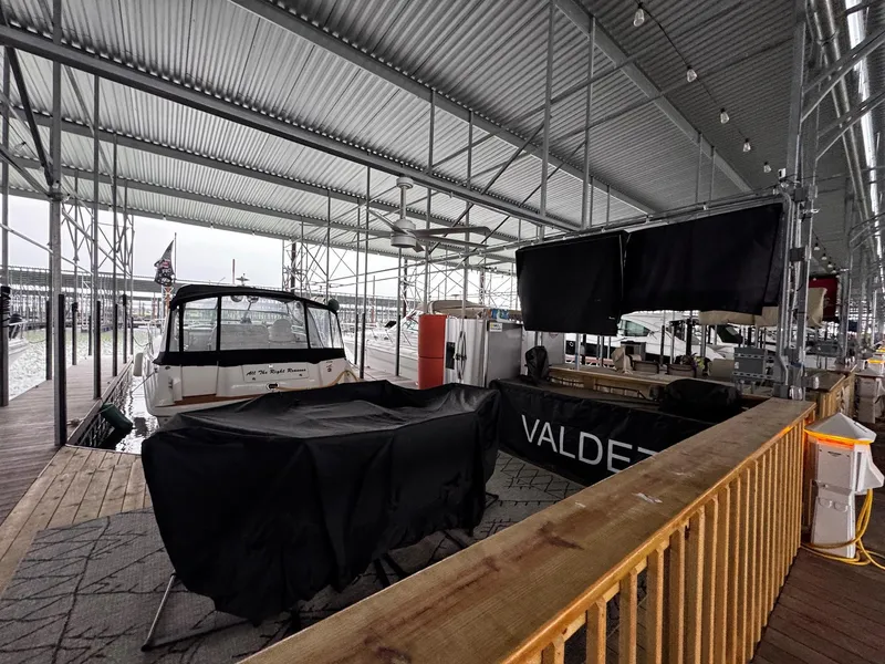 Slide: The Image of Sea Ray Sundancer 400 1997 - 72