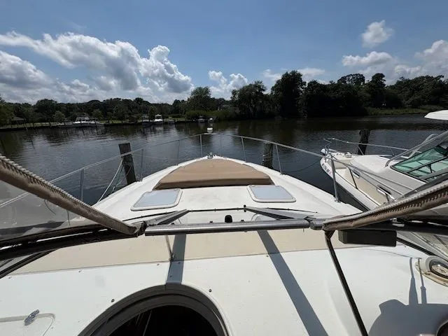 Slide: The Image of Larson 330 2002 - 16