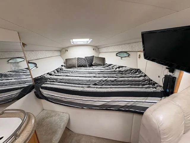 Slide: The Image of Larson 330 2002 - 24