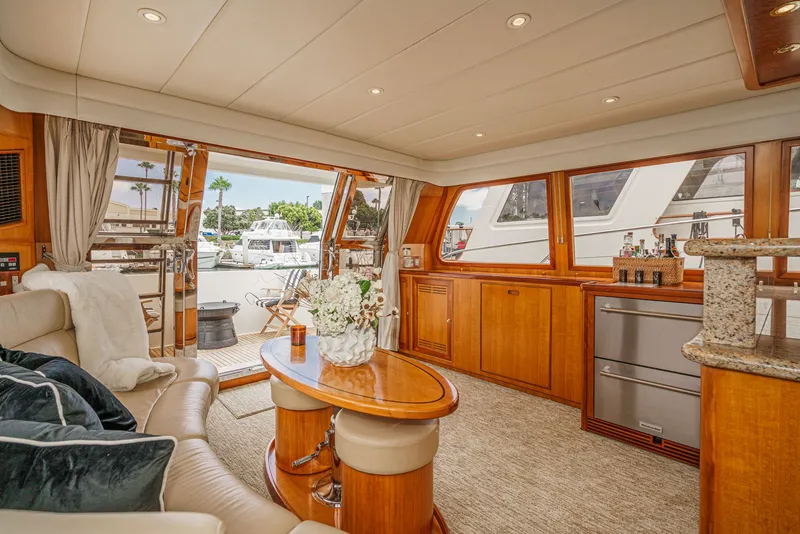 Slide: The Image of McKinna 57 Wide Body Pilothouse 2007 - 14