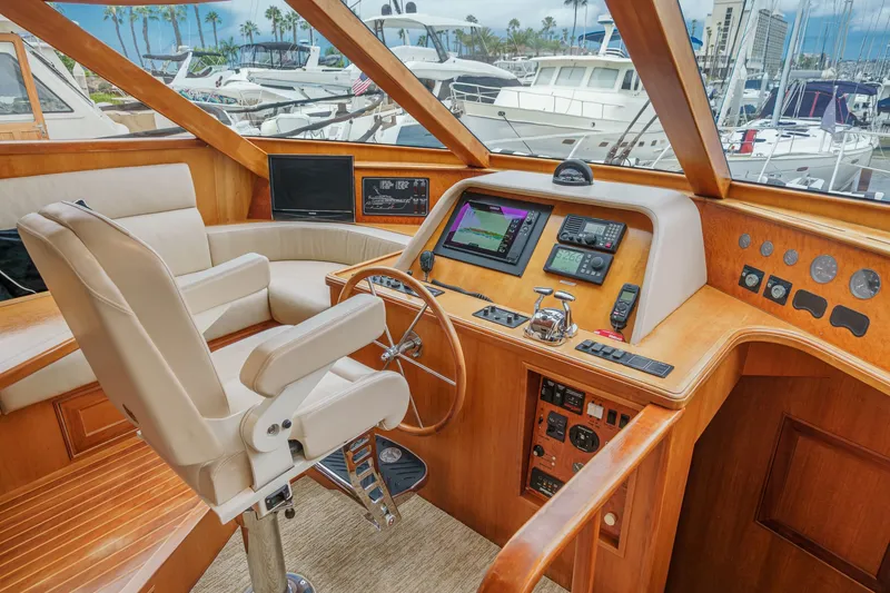 Slide: The Image of McKinna 57 Wide Body Pilothouse 2007 - 27