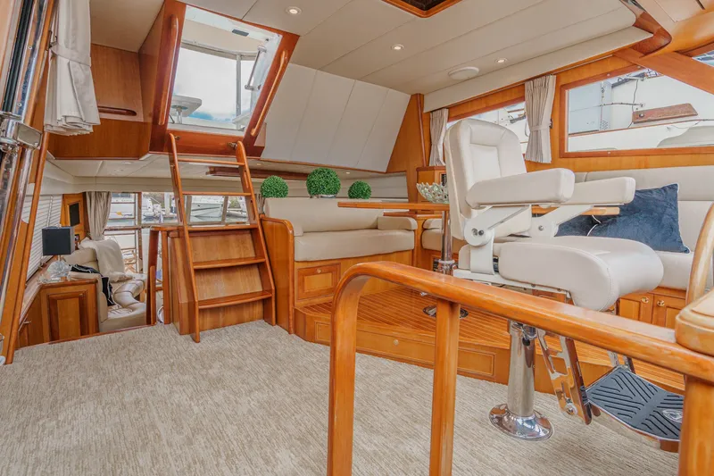 Slide: The Image of McKinna 57 Wide Body Pilothouse 2007 - 35