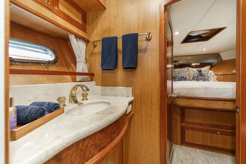 Slide: The Image of McKinna 57 Wide Body Pilothouse 2007 - 43