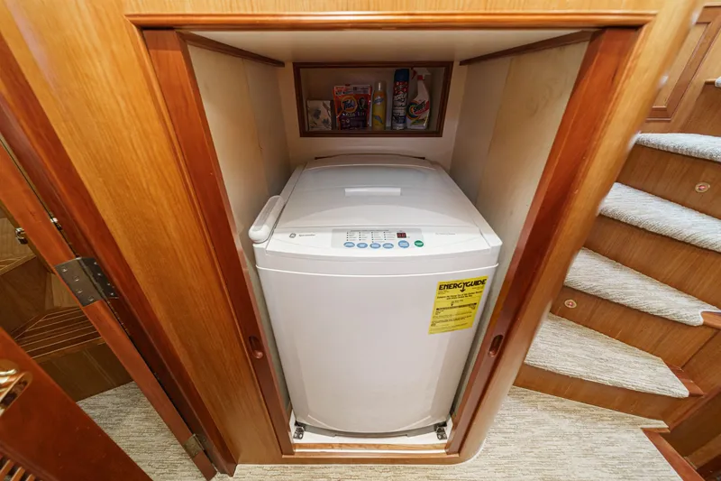 Slide: The Image of McKinna 57 Wide Body Pilothouse 2007 - 45